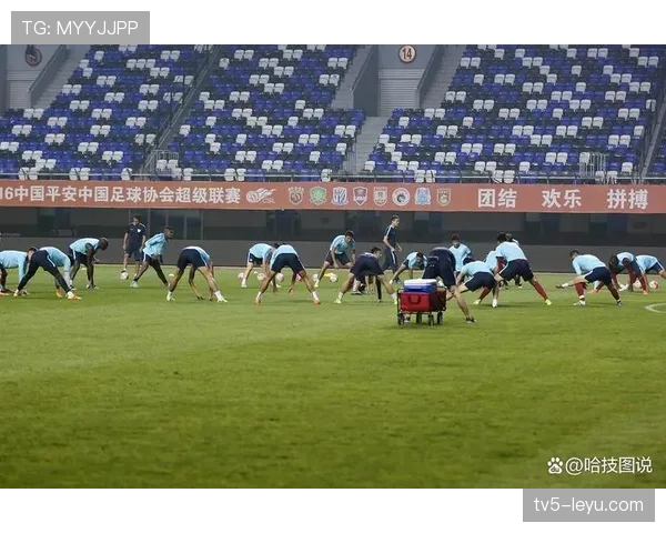 新赛季足球亮点解析:谁将成冠军争夺战最大黑马? 新赛季足球亮点解析:谁将成冠军争夺战最大黑马?