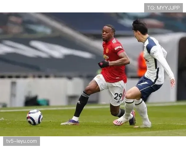 雷吉纳边路闪电突袭，助球队逆转取胜闪耀全场