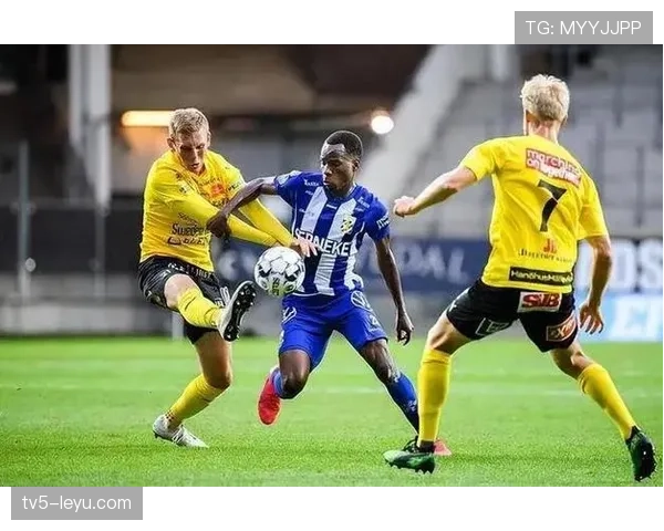 汉堡防守策略升级：新数据揭示球队防线显著提升，表现亮眼