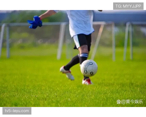 马尔蒂尼战术传承焕发新生，现代足球防守艺术再受瞩目